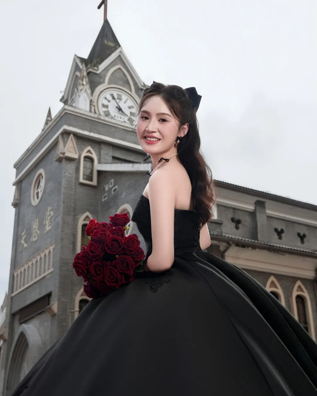 黑纱回眸